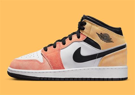 nike air jordan 1 mid deutschland|jordan 1 mid flight club.